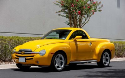 Photo of a 2003 Chevrolet SSR Convertible for sale